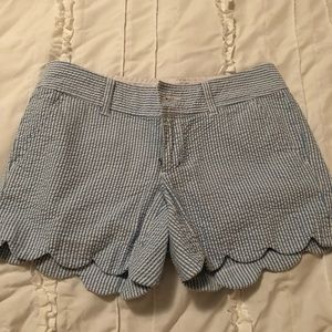 Lilly Pulizter scalloped shorts